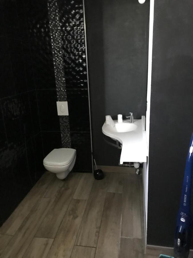 Residence Bord De Loire Euro 6 Decize Eksteriør billede