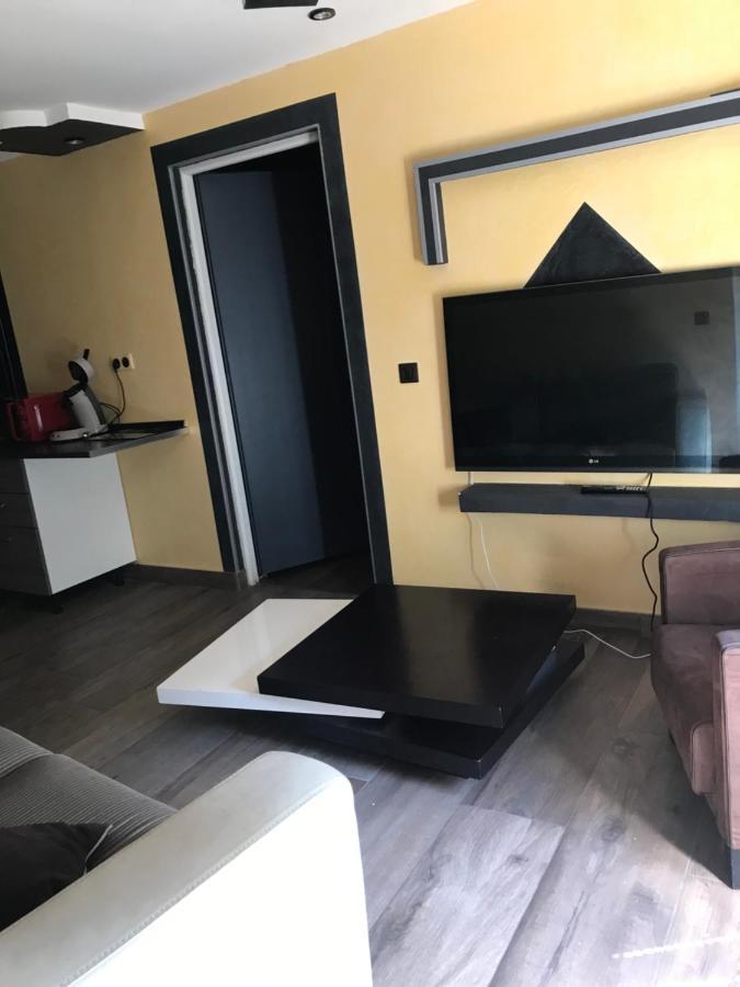 Residence Bord De Loire Euro 6 Decize Eksteriør billede